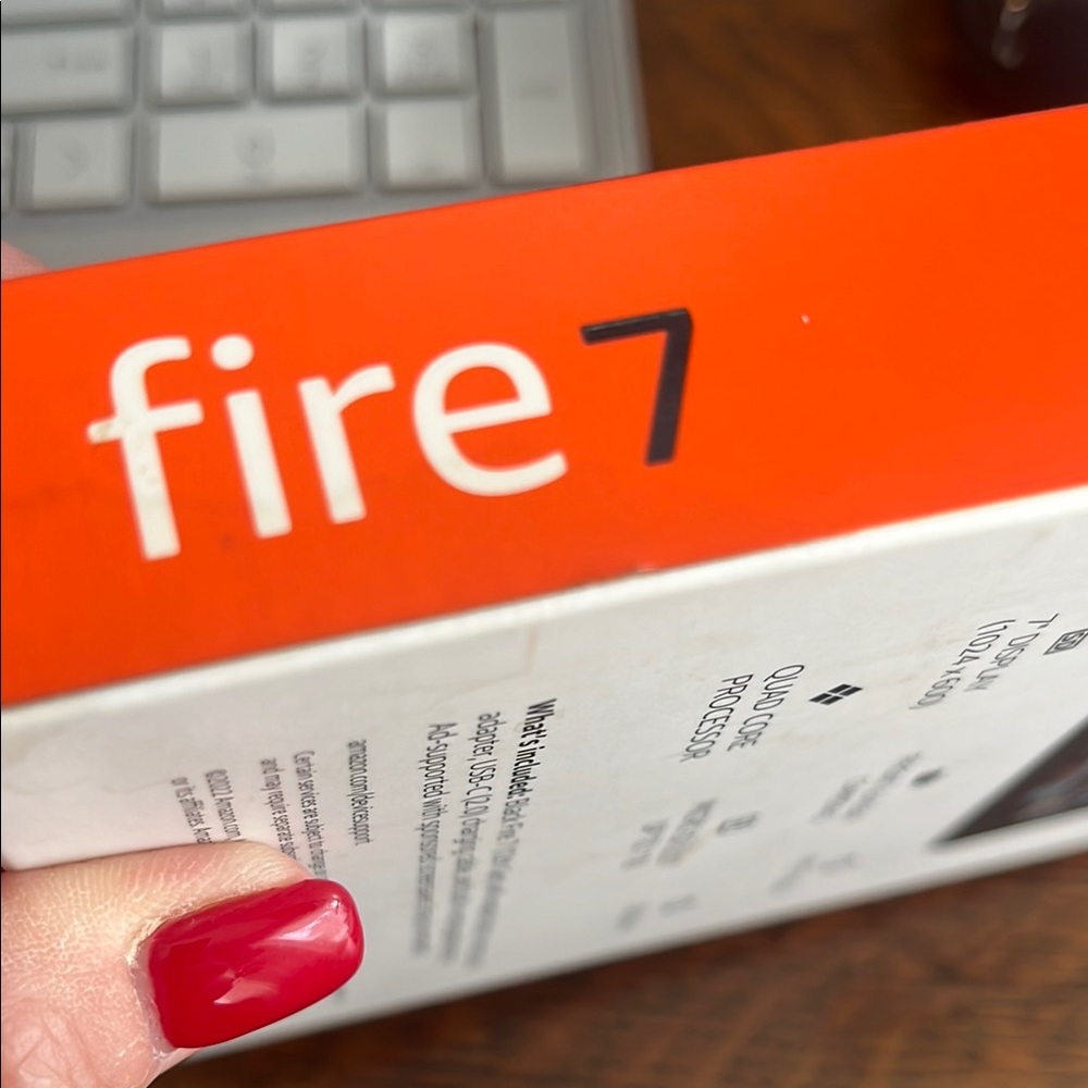 Amazon Black Fire Tablet with Protective Accessories - Picture 3 of 5